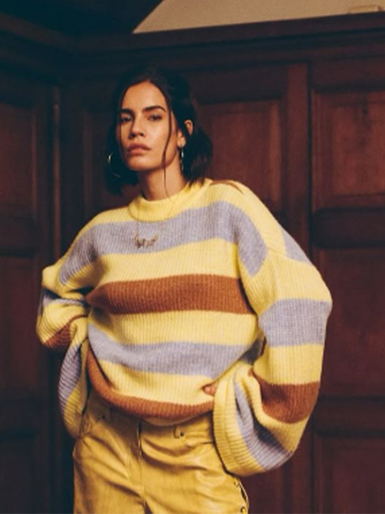La moda perezosa de estilo universal de ropa exterior suéter a rayas de color contrastante 2025 nuevo otoño y invierno transfronterizo estilo europeo y americano