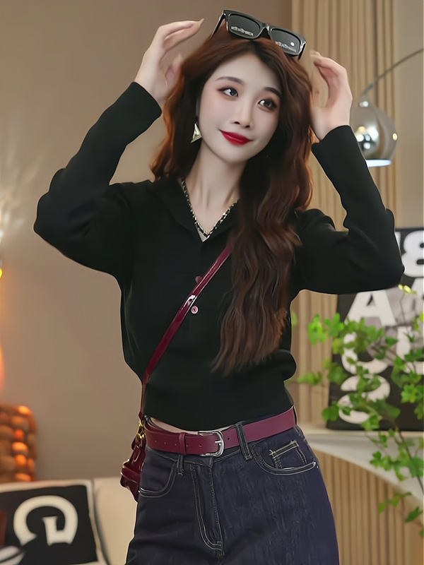 安可拉红连帽毛衣秋冬女2025新款奶呼呼软糯针织衫小个子短款上衣|undefined