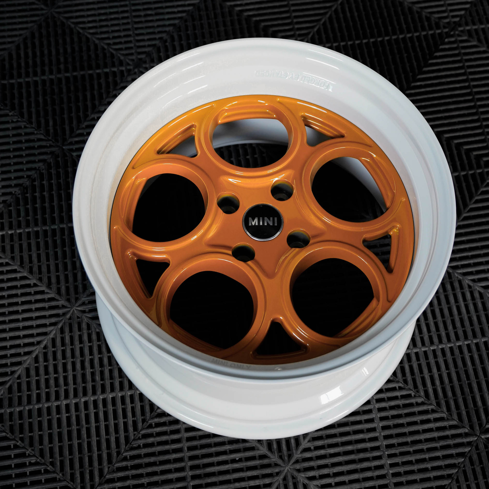 Forged Wheel Hubs Modified from 17/18/19/20/ 22inch Inch Aluminum Alloy Are Suitable for Various Models of Forged Wheel Hubs