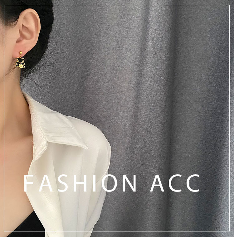 Fashion Bear Titanium Steel Plating Earrings 1 Pair