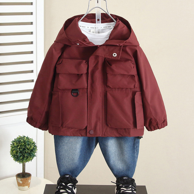 6303 chaquetas para niños modelos de primavera y otoño gabardina con capucha de estilo occidental para niños 2025 nueva chaqueta coreana de otoño