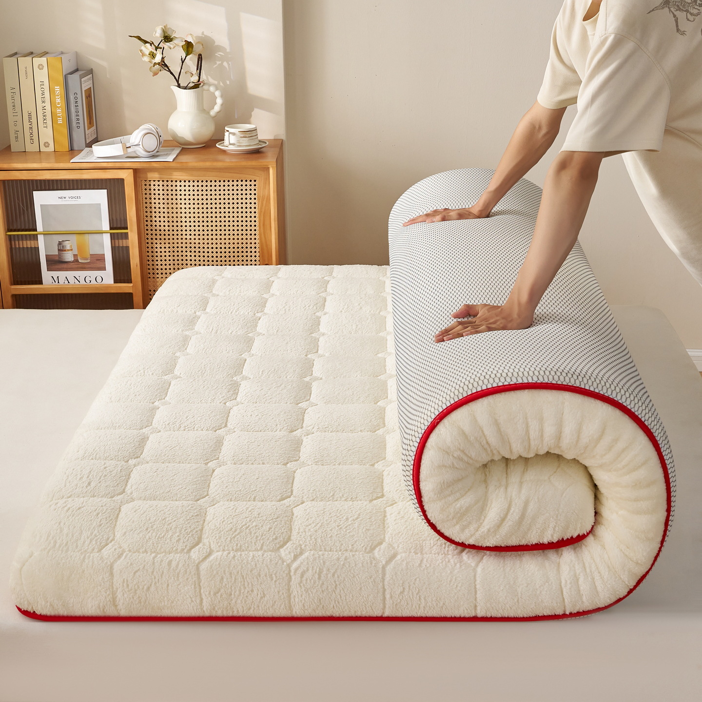 Milk Velvet Mattress Home Soft Cushion Bedroom Mattress Cushion Winter Thickeneded Warm Lamb Velvet Dormitory Student Mattress