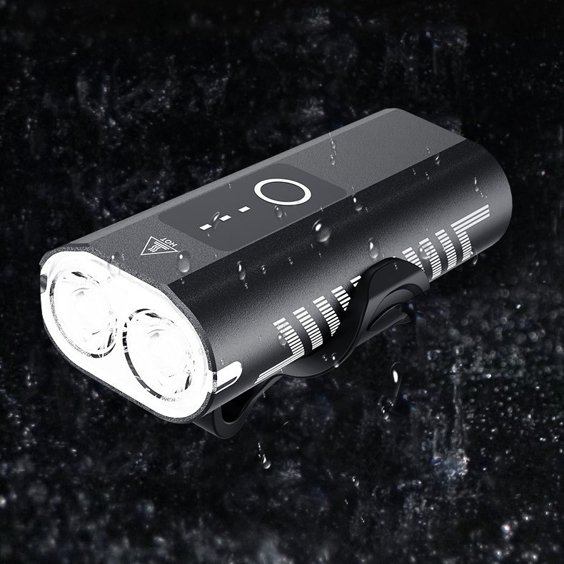 Transfronteriza nueva luz de bicicleta ciclismo luz USB de carga 700 lumen luz fuerte luz de bicicleta de montaña equipo de equitación al aire libre