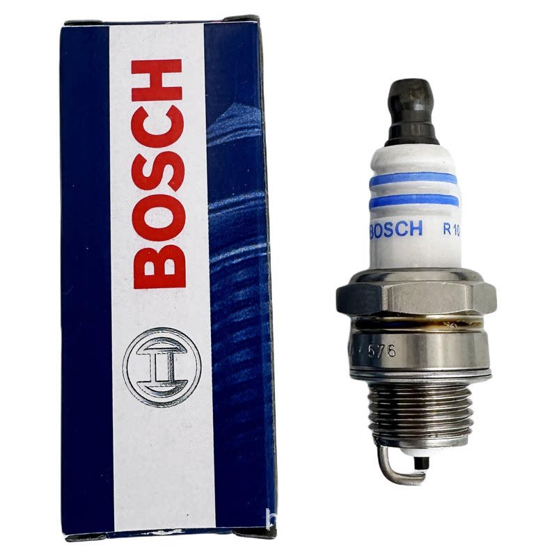 Bosch Wsr6F 7547 Spark Plug Is Suitable for Small Two-Stroke Engines, Motors, Water Pumps, and Go-Karts