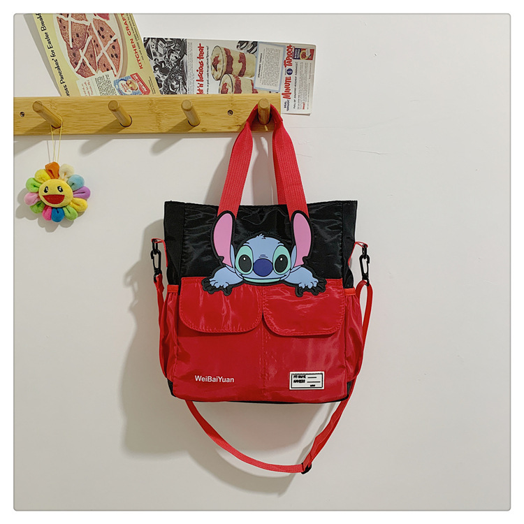 A new, versatile, large-capacity single-shoulder crossbody bag with a cute and girlish heart for student tutoring in the Korean version of Instagram undefined