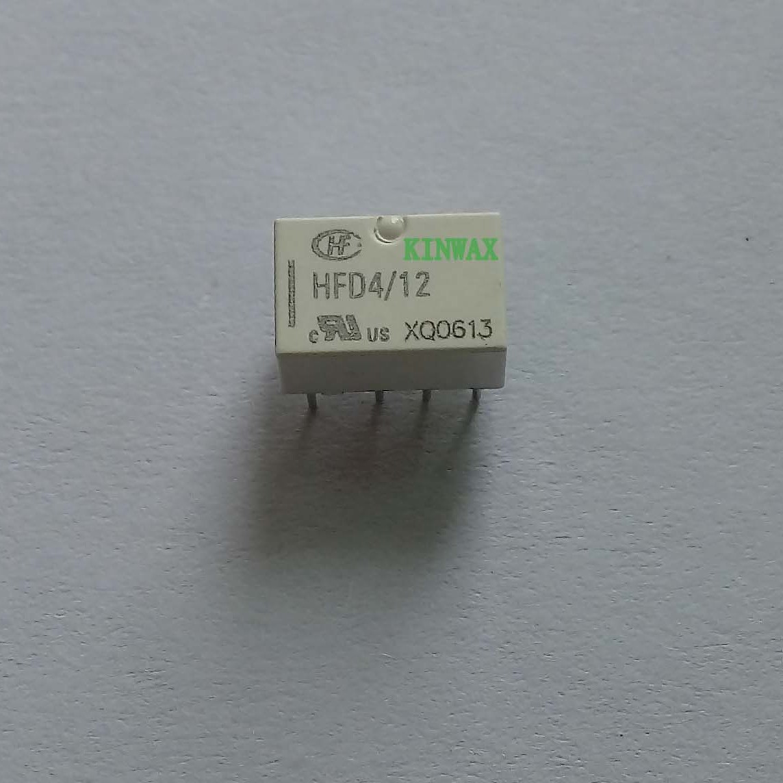 HFD4/12 超小型第四代继电器两组转换2A