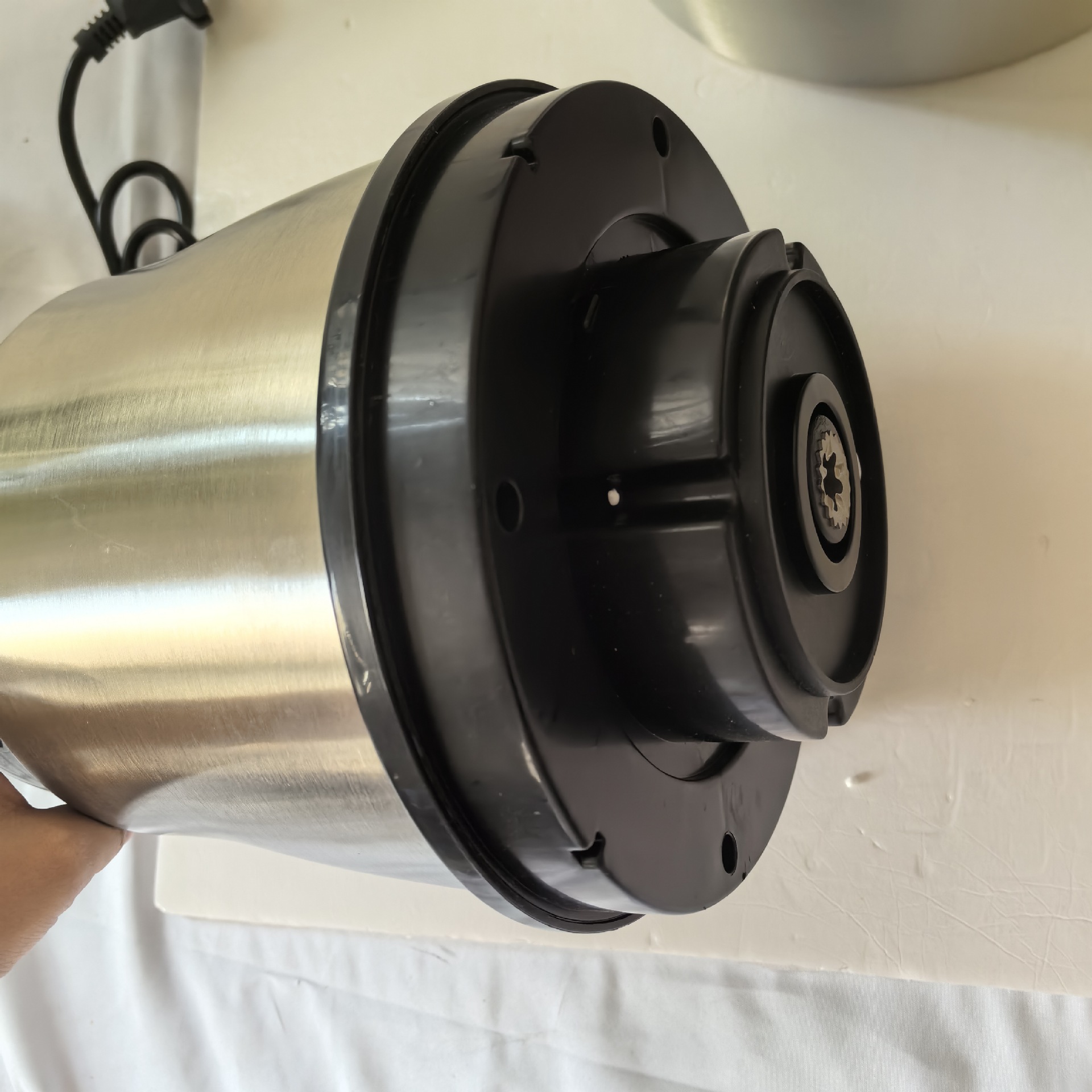 Grenzüberschreitende multifunktionale Edelstahl-Gemüsefüllmaschine Fufumachine 6L Küchenmaschine Fleischwolf Babykostmaschine Hackfleischwolf
