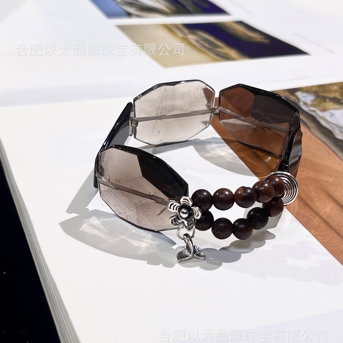 原创天然茶晶手链手牌水晶沉香复古花朵吊坠手串跨境直播社媒批发