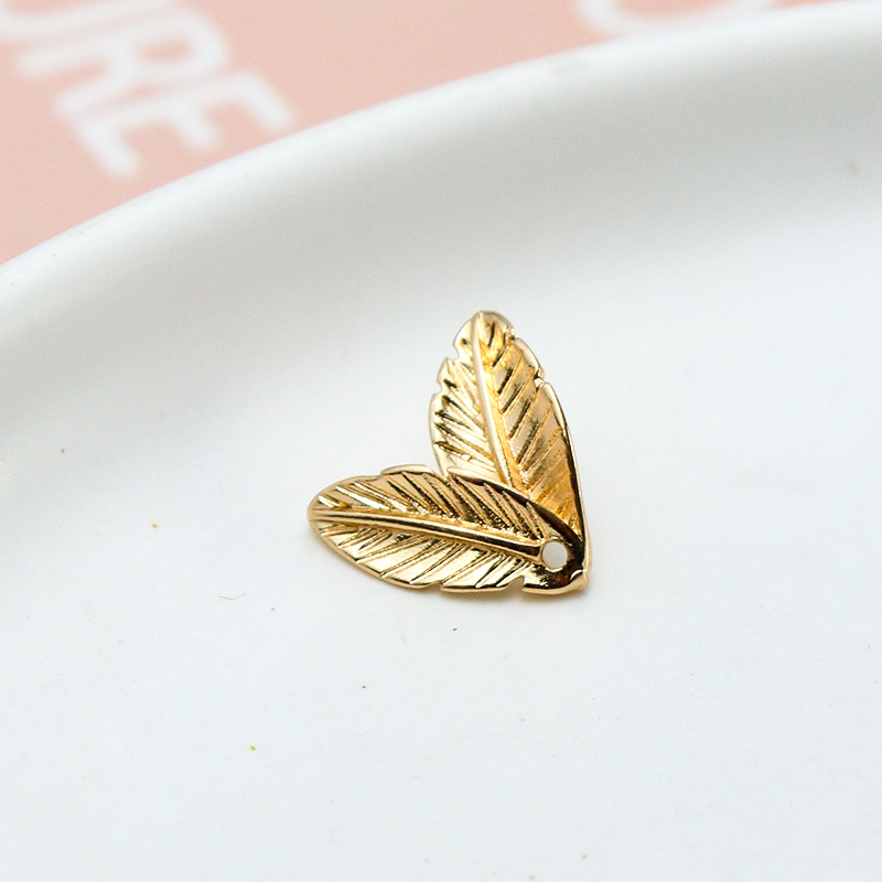 2g Weight Pendant Jewelry Making Type 12*11mm, 16*11mm Jewelry Making Size DIY Jewelry Accessories Classification 1 Piece Quantity Copper Material Bow Knot, High Heel Pattern Plating Design Basic, Simple Style, Classic Style Style 1 Piece 12*11mm 16*11mm Copper Bow Knot High Heel Pendant 8