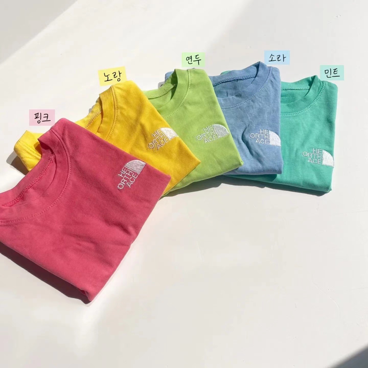 韩国代购同款男童夏儿童经典纯棉短袖T恤短裤女童刺绣套装两件套
