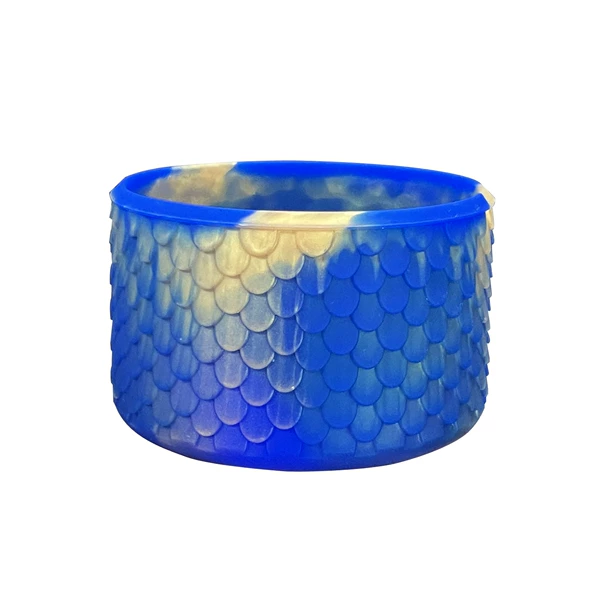 Metallic gold blue (fish scale pattern)