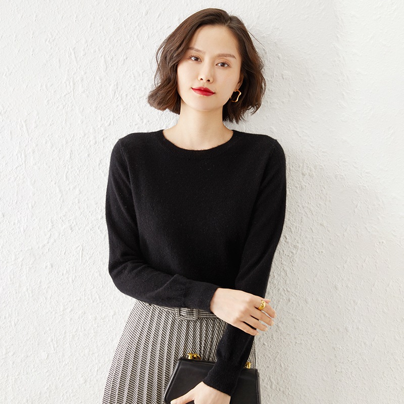 Spring and Autumn New Round Neck Wool Knitwear Women's Pullover Knitwear Short Loose Korean Style Versatile Knitted Bottoming Shirt