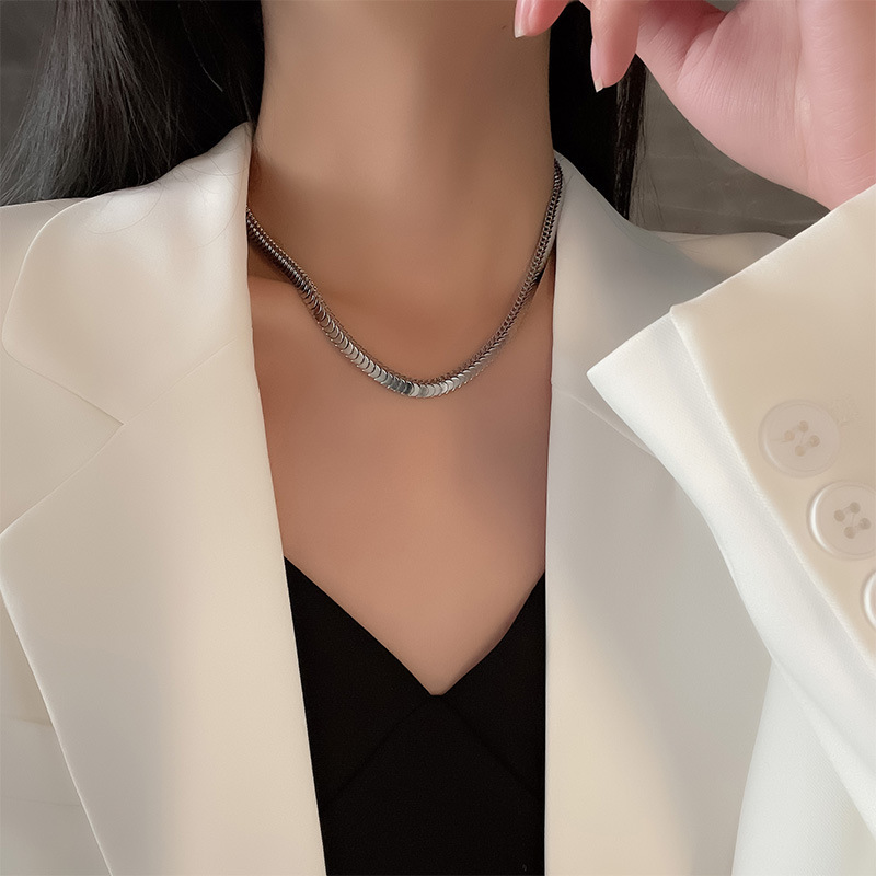 British Style Geometric Titanium Steel Metal Chain Necklace 1 Piece