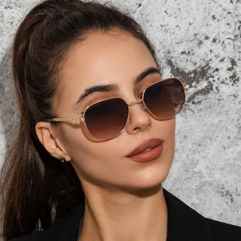New Small Frame Square Metal Hollow Sunglasses display picture 1