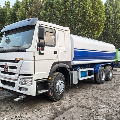Sinotruk Howo Sprinkler Truck Suvarma maşınları