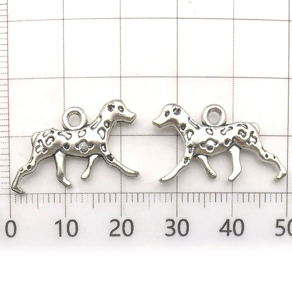 9808-M-古银斑点狗13x24mm-锌合金-1.3g.j