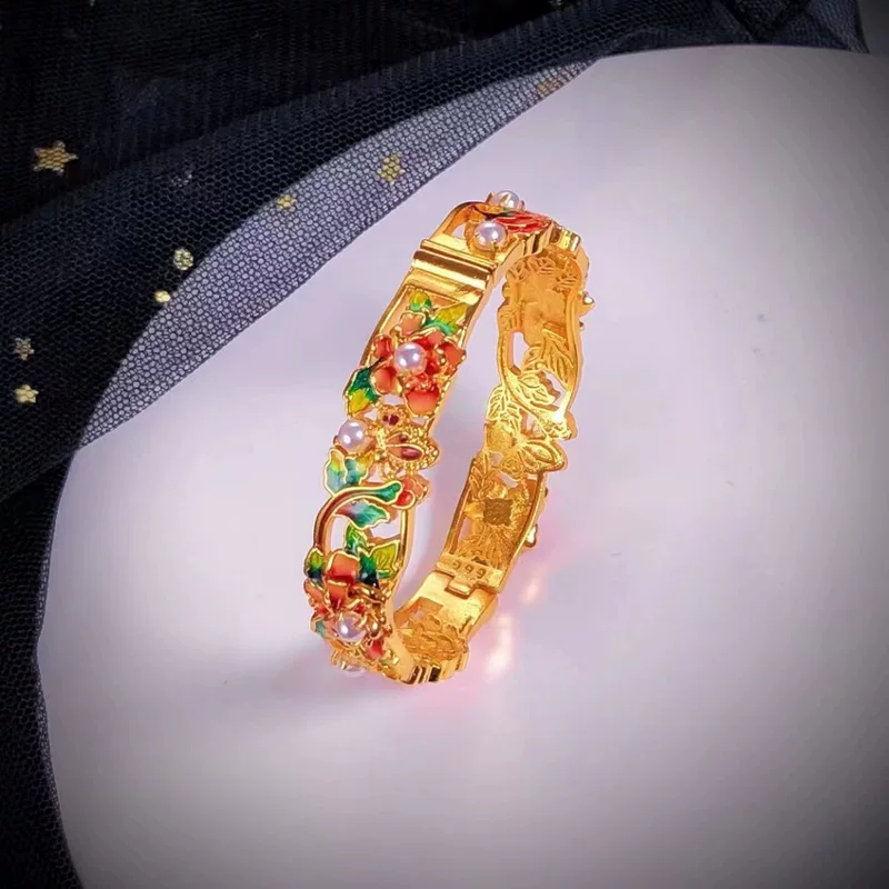 Древний французский Burning Blue Country Sky Fragrant Bracelet Vietnamese Sand Gold Women's Bracelet Copper Gold Plating Glosure Nets