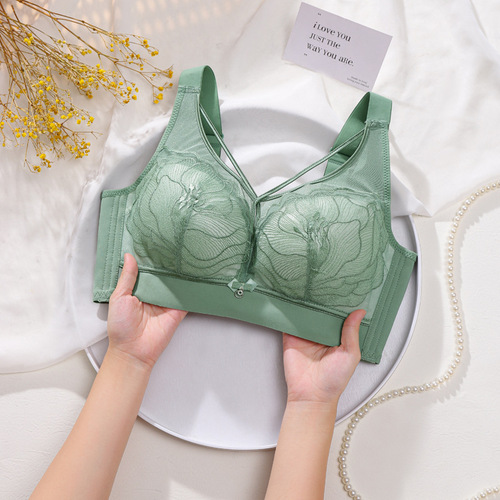  New Bra Without Magnet and Wire, Thin Cup, Adjusting Type, Adjustable Shoulder Straps, Lace Bra, Sexy Lace