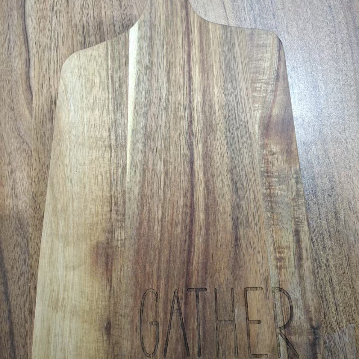 Reproducción transfronteriza de tablas de cortar de madera, tablas de cortar cuadradas, tablas de cortar de pan de carne, tablas de cortar de alimentos cocinados, tablas de cortar de talla redonda