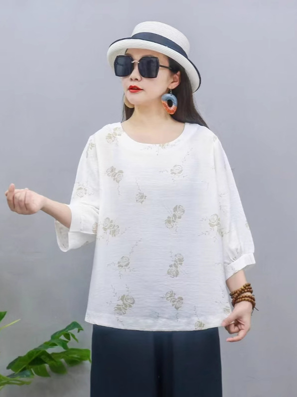 2025 nueva camiseta china de mujer impresa suelta de manga corta camiseta de verano camiseta de base de cuello redondo literaria