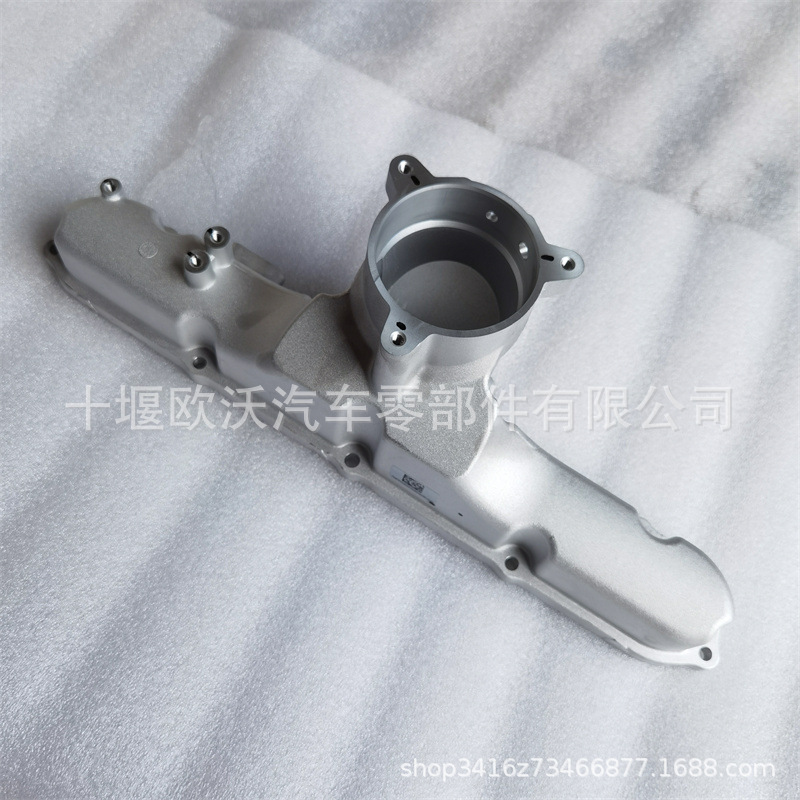 Suitable for Foton Cummins Isf2.8 Engine Accessories Exhaust Manifold 5311135