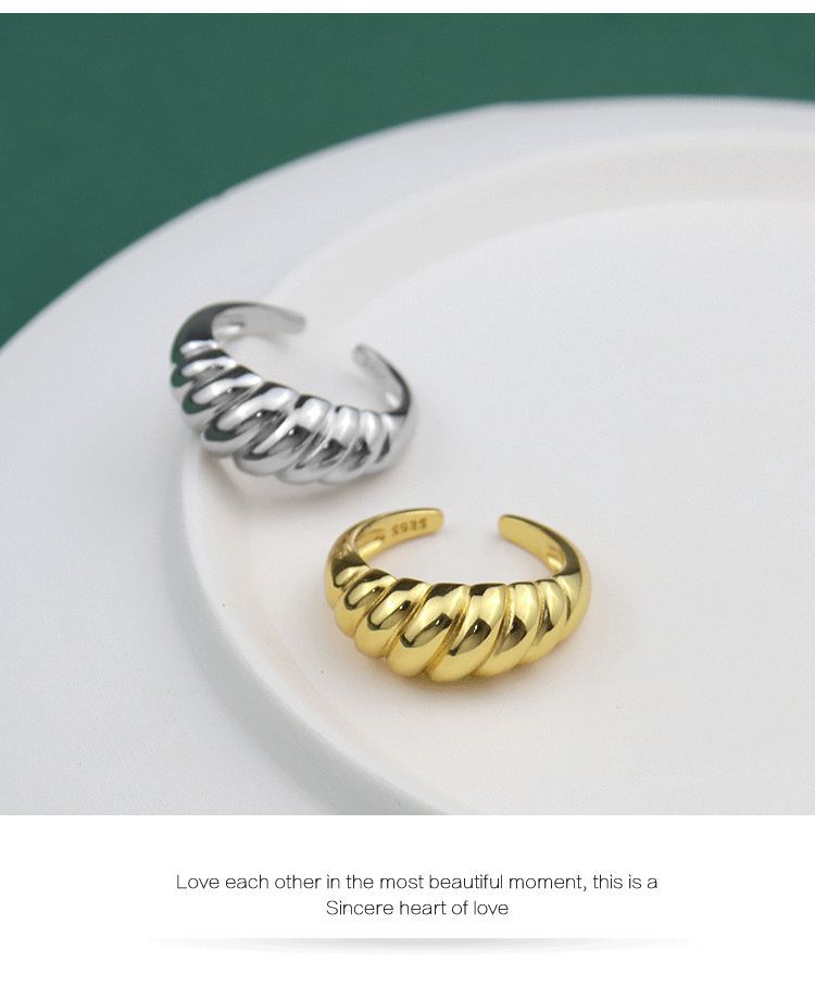 New Twill Ring Design Croissant Fashion Wild Open Ring display picture 10