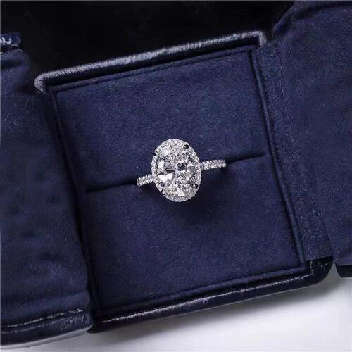 Simulated moissanite diamond ring 4 carat extra large diamond ring for women High carbon diamond proposal pigeon egg high-end luxury ring