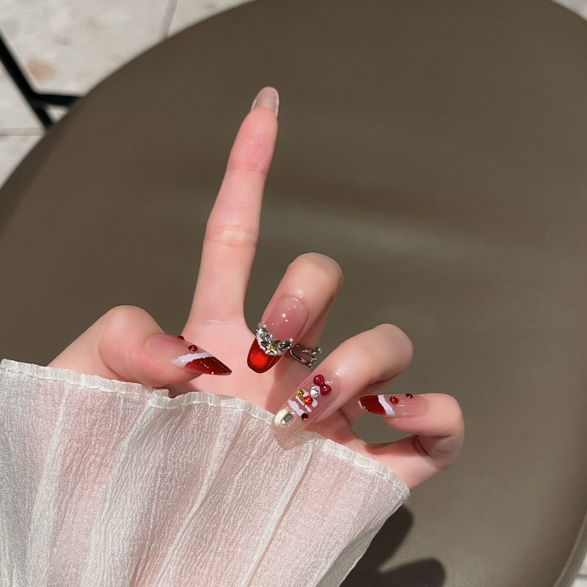 Navidad manicure nuevo rojo francés ojo de gato usar pieza de uñas productos terminados elíptico blanco dulce pieza de uñas falsas