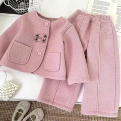 春のスーツ2025年と秋の女の子の子供の新しい子供の洋気の4つのボタンの長袖の2つのセットのファッションアイテム