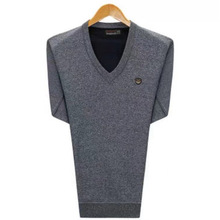 春秋新品 休闲鸡心领男薄款毛衣 秋冬针织衫打底衫纯色中老年上衣