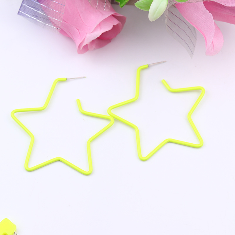 Simple Style Star Heart Shape Arylic Stoving Varnish Women's Earrings 1 Pair display picture 14