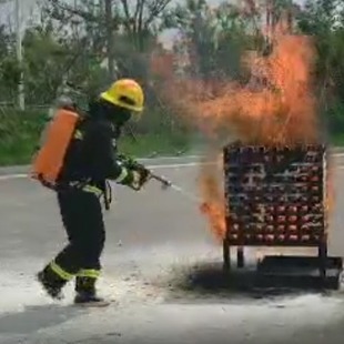 New energy plant fire foam fire extinguishing device MPB18 backpack air call foam fire extinguishing dual-purpose device