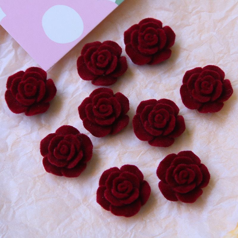 手作りの植毛の赤いバラの花diyシミュレーションアクセサリー19mmのベルベットのバラの花束のイヤリングのアクセサリー|undefined