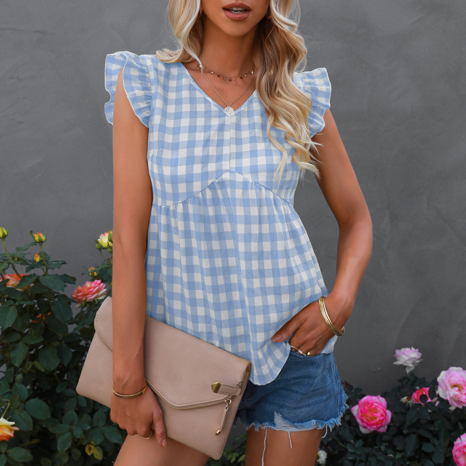 Amazon Cross-border European And American Women's Clothing 2022 Summer Clothing New Wish Foreign Trade Hot Sale V-neck Sleeveless Plaid Top Women