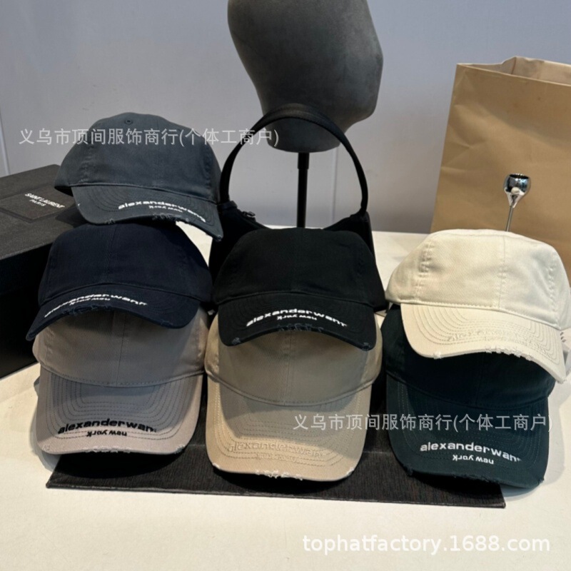 Alexander Wang Letter Print Baseball Cap for Women and Men, Spring/Summer Fashionable Versatile Distressed Street Style Sun Protection Cap Alexander Wang Letter Print Baseball Cap for Women and Men, Spring/Summer Fashionable Versatile Distressed Street Style Sun Protection Cap