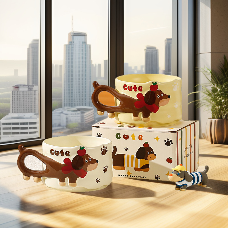 Cute salchicha cerámica taza de oficina taza de agua taza de café casera taza de pareja caja de regalo acompañante regalo