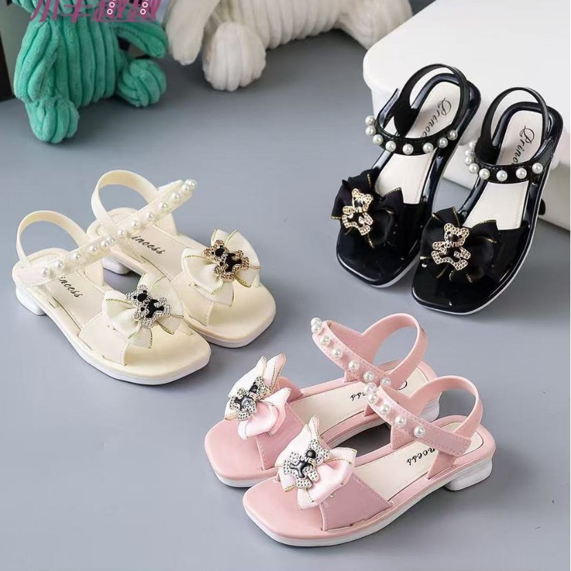 Girls' Sandals New Style Cute Princess Shoes Soft Sole Fashion Versatile College Style Summer Children's Beach Wholesale