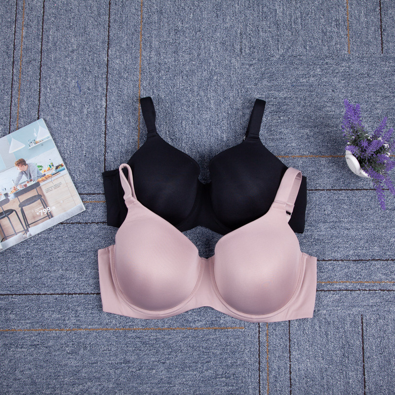 Distribution on behalf of overseas e-commerce shop steel ring mold cup smooth Joker underwear Europe and the United States foreign trade large size bra