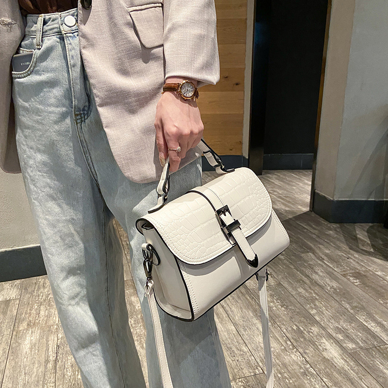 Bags Women's Bags New Style 2025 Trendy Summer Casual Crossbody Bag Women's Attractive Large Capacity Handbag Fashion Shoulder Bag