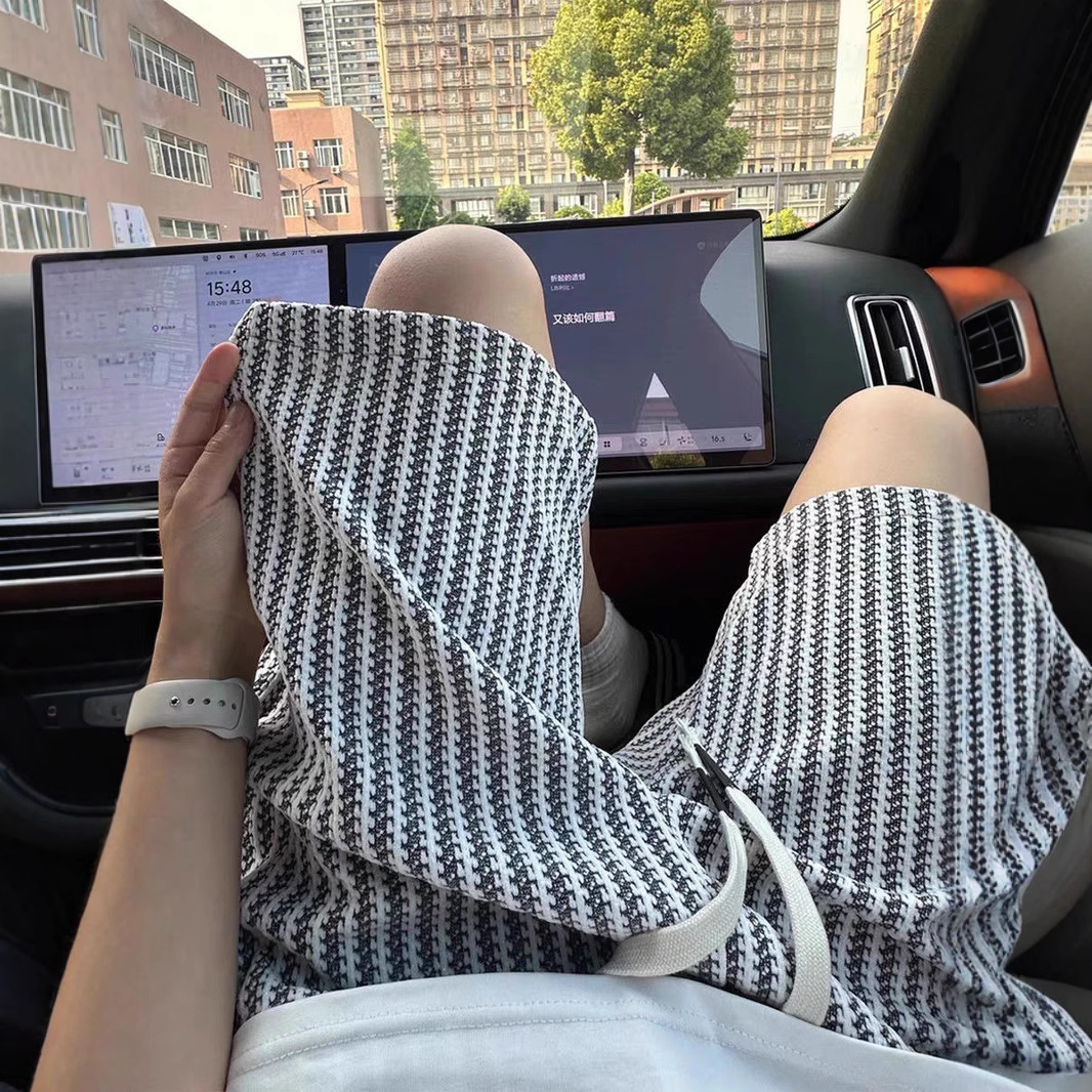 Korean-Style Three-Dimensional Striped Shorts for Men, Summer Casual Chanel-Style Knee-Length Shorts with a High-End Feel