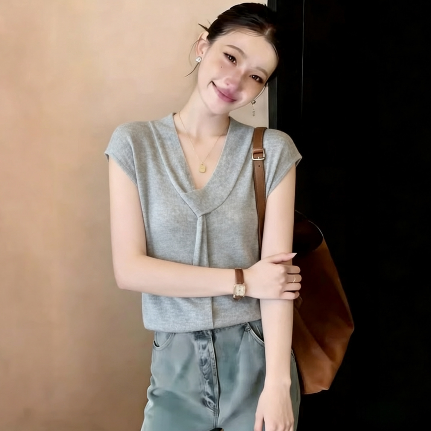Áo dệt kim cổ V tay ngắn phong cách Pháp thanh lịch — màu đen chi tiết 2