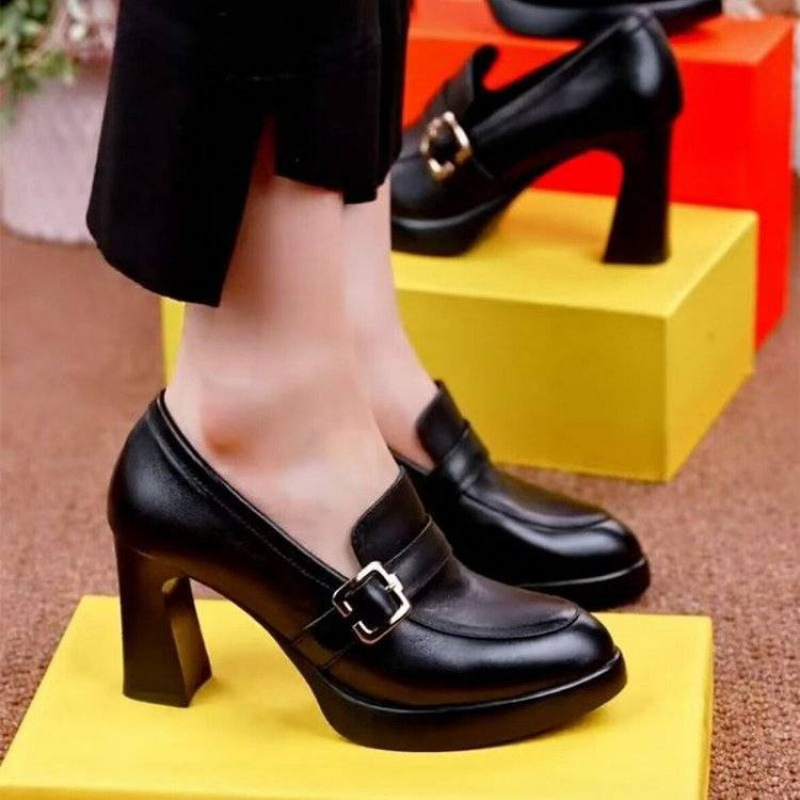 2026 Women's Chunky Heel Leather Shoes, Slip-On Versatile Soft Leather Comfortable Single Shoes, Foreign Trade Style with Hidden Height Increase