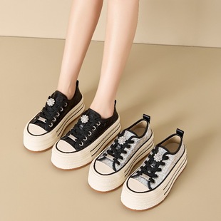 ˮ荵͎ͺ�׷���ЬŮ2024�ļ��¿�6cm�����@��ϵ��ŮЬ���e��Ь