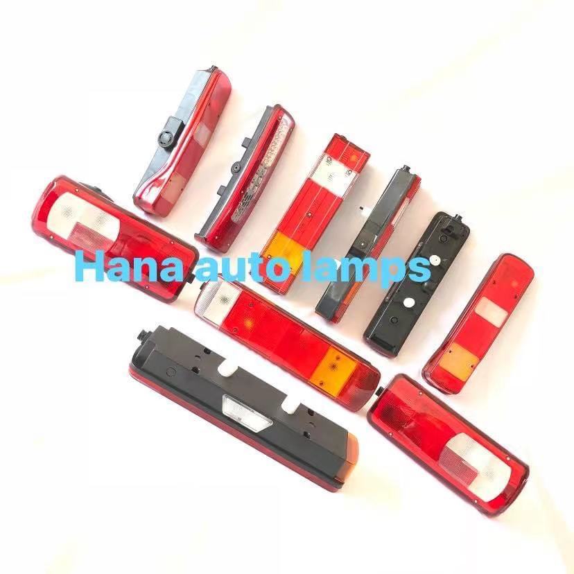 Fabricante europeo camión accesorios adecuados para Volvo accesorios mercedes-benz Hombre con bombilla fuego camión trasero luz trasera