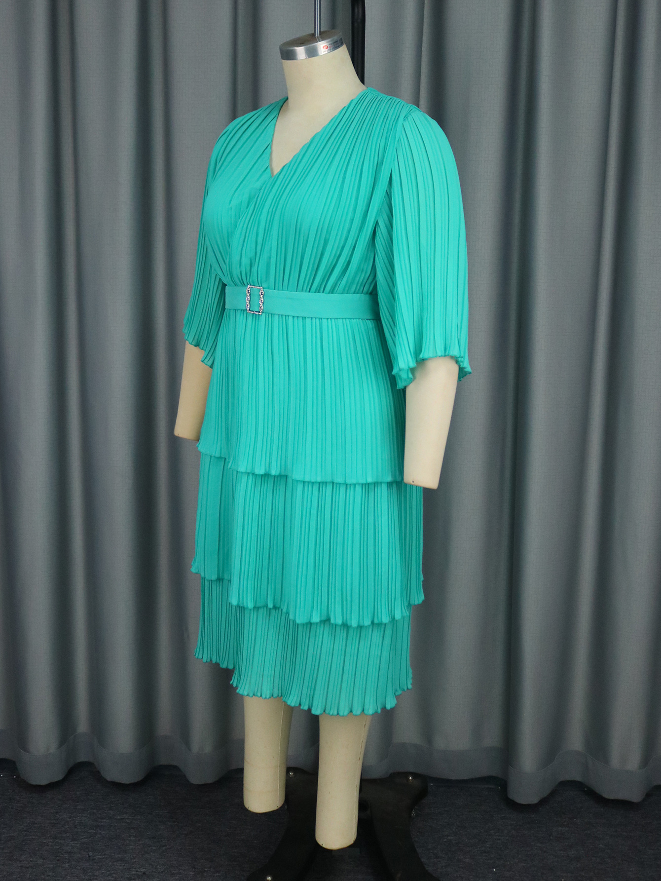 Mint Green V-Neck Belted Dress With Mid-Length Sleeves American Style Casual Elegant Slimming Pleated Cake Dress For Commuting_ecoleips.com