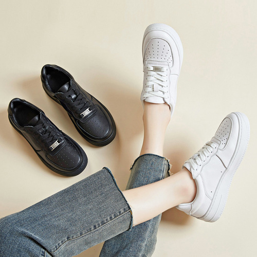 First-layer cowhide white shoes for women, couple style, sheepskin-lined sneakers, versatile casual shoes, comfortable, breathable, soft sole, soft surface