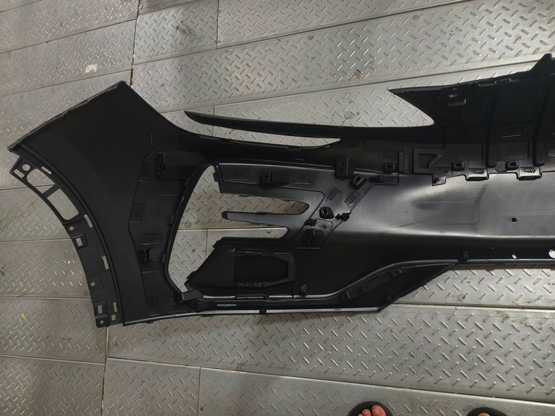 Byd Song Plus Seal U 14728176-00 Front Bumper Upper Body Sa3Ef-280311