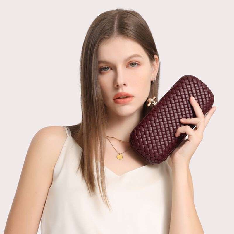 Cross-Border Small Fragrance Style B Brand Pu Woven Evening Bag Chain Clutch European and American Big Brand Style Box Crossbody Shoulder Bag