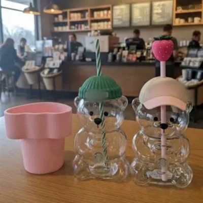 Car cup holder/beverage holder: cartoon star cup universal car
