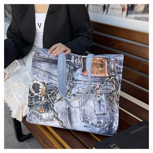 Hottest trend digital fabric bag, versatile casual large capacity light luxury chain denim single shoulder shopping tote bag